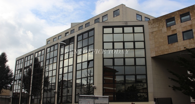 office rent cap beaune-1