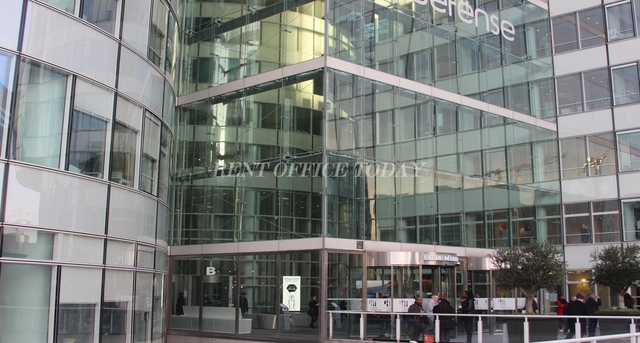 office rent coeur defence-1