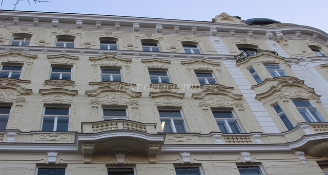 office rent franz josefs kai 27-1
