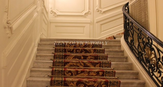 office rent 156 boulevard haussmann-1