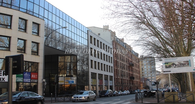 office rent 87-89 rue du gouverneur general eboue-1