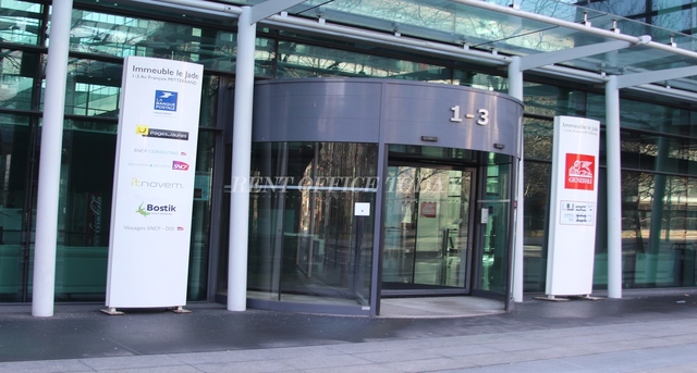 office rent le jade-1