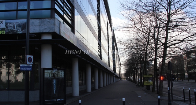 office rent le jade-1