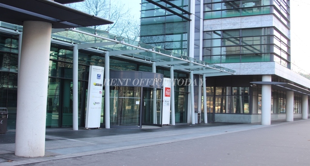 office rent le jade-1