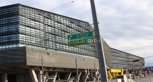 location de bureau t-center st. marx-1