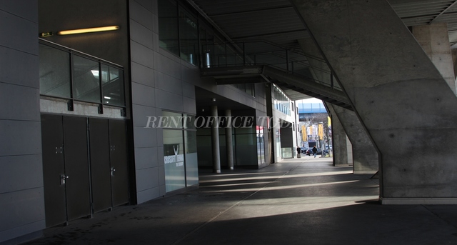 location de bureau t-center st. marx-1
