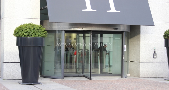 office rent tour egee-1