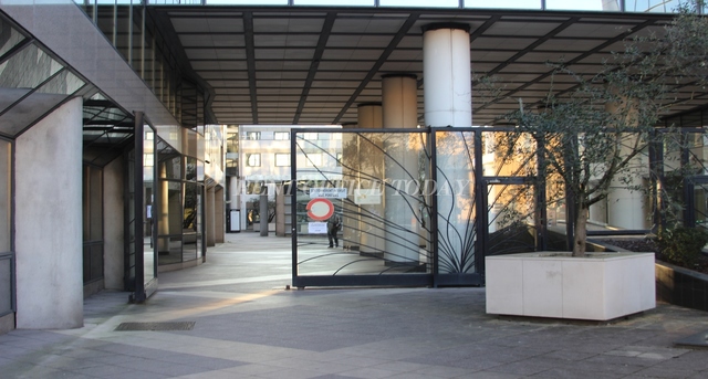office rent 48-54 rue camille desmoulins-1