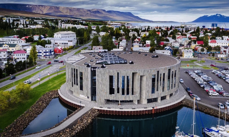 Rent office Akureyri