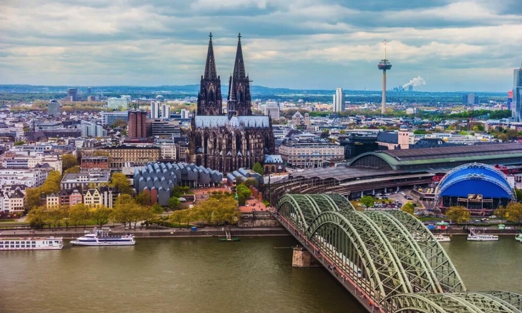 Rent office Cologne