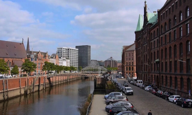Rent office Hamburg Altstadt