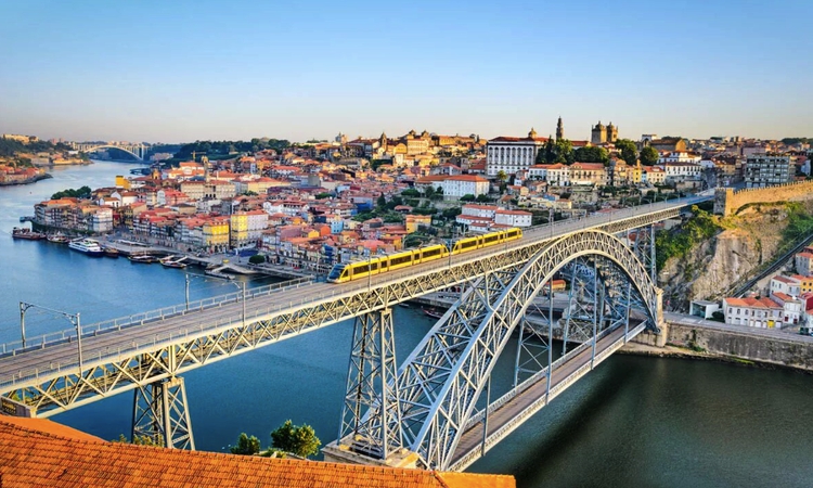 Rent office Porto