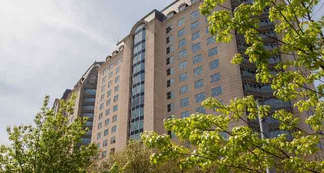 办公室租金100 Crescent Court_4-1