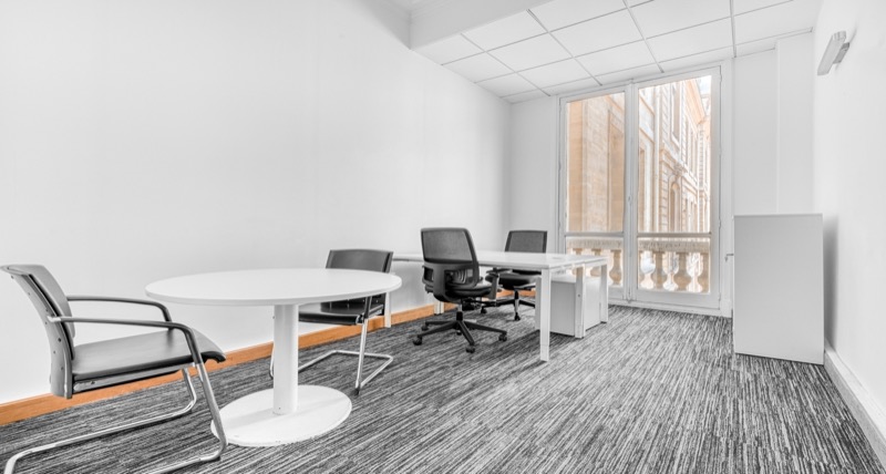 Rent office 10 Place Vendome_3-1