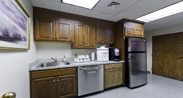 Rent office 1224 Mill Street_3-1