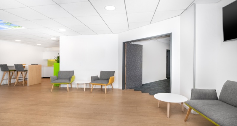 Rent office 12 Rond-Point des Champs-elysees_1-1