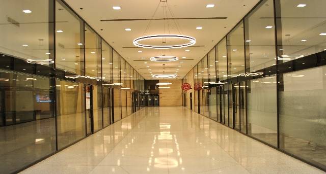 Kiralık Ofis - 1300 East 9th Street_2-1