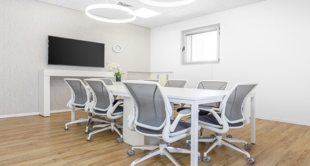 Rent office 13 Zarhin Street_6-1