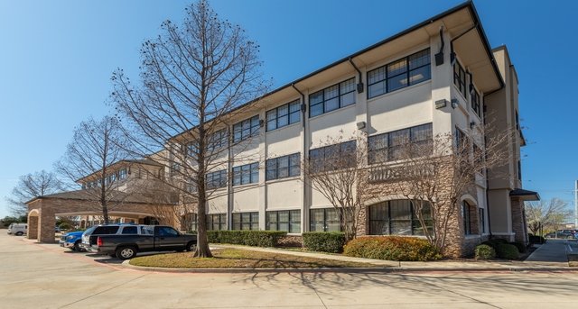 Rent office 1452 Hughes Road_8-1