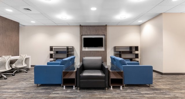 Rent office 16 Market Square_1-1