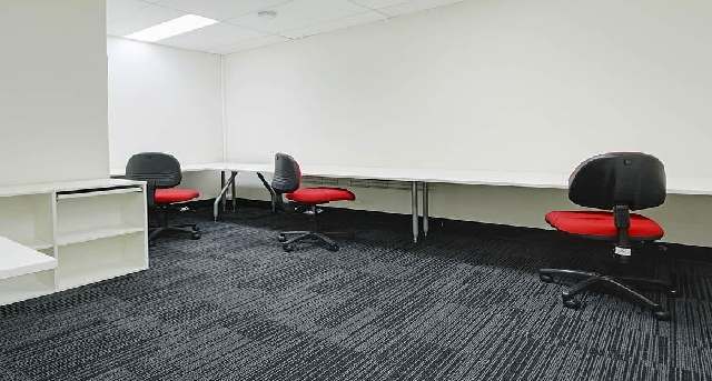 Kantoor te huur 16 McDougall Street_1-1