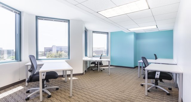 Sewa pejabat 17777 Center Court Drive_3-1