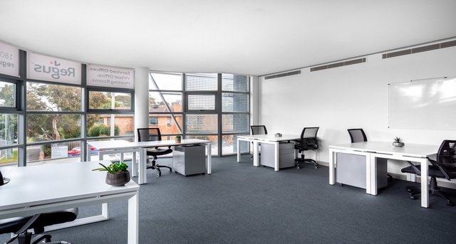 Kiralık Ofis - 181 Bay Street_3-1