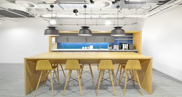 Rent office 19 Oxford Road_1-1