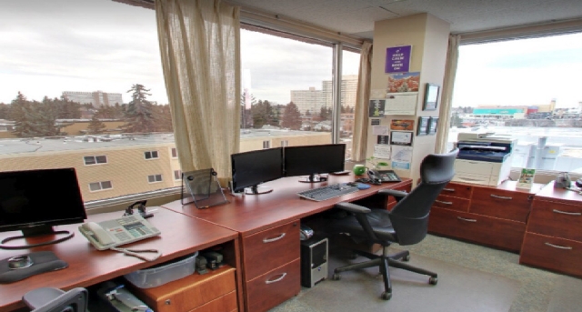 Rent office 1 St SE, Macleod Trail 400_1-1