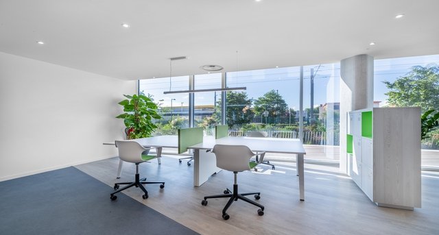 Rent office 1 esplanade Myriam Makeba_1-1