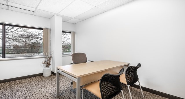 Bureaux à louer 200 Broadhollow Road_3-1