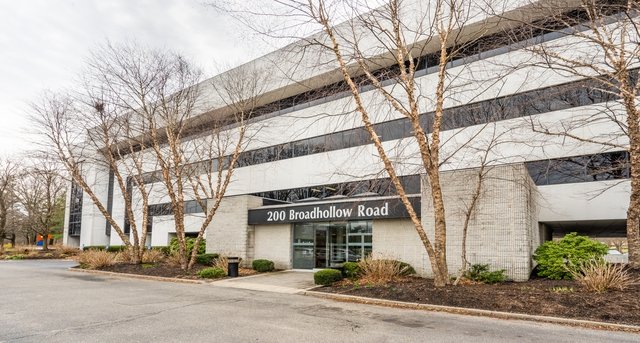 Bureaux à louer 200 Broadhollow Road_8-1