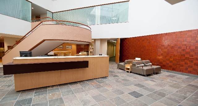 Rent office 200 South Wacker Drive_2-1