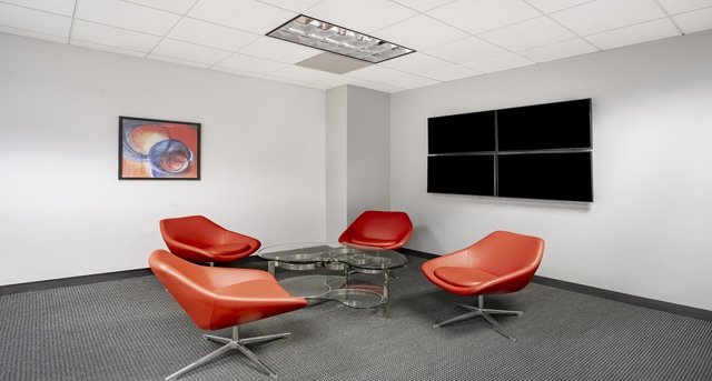 Rent office 2033 Gateway Place_1-1
