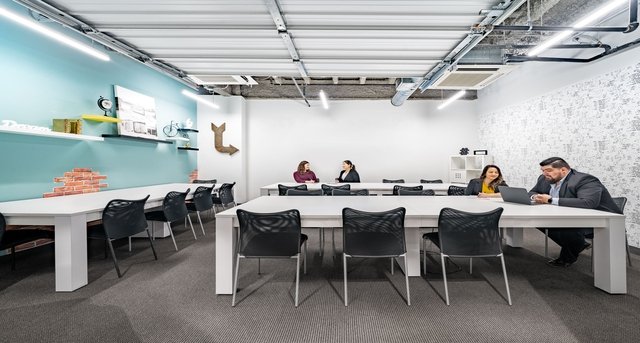 Rent office 2100 West Loop South_1-1