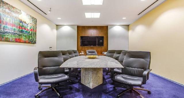 2101 Cedar Springs Road_7 임대 사무실-1