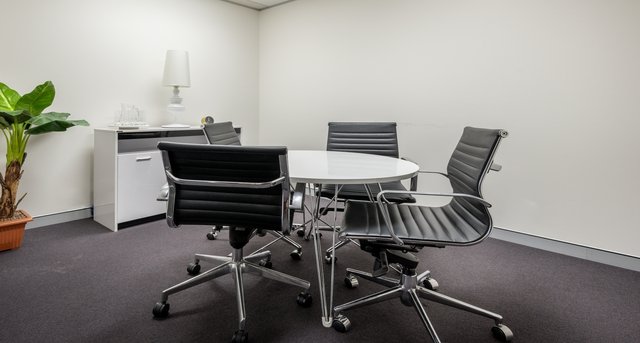 Rent office 215-219 George Street_1-1