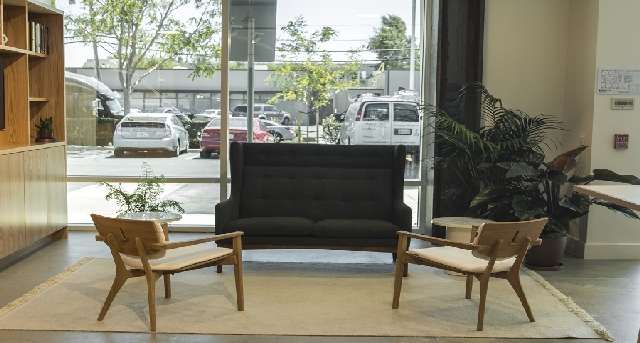 Rent office 242 Linden Street_3-1