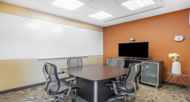 Kiralık Ofis - 2572 Daniel Johnson Boulevard_1-1