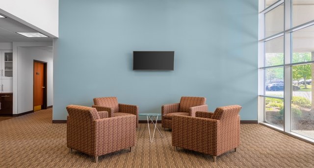 Rent office 300 International Drive_1-1