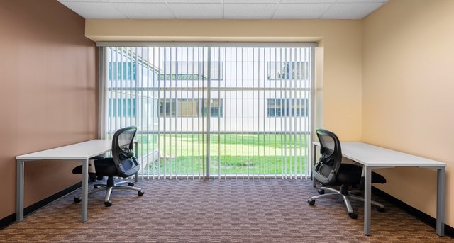 Rent office 300 International Drive_5-1