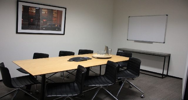 Rent office 324 Queen Street_2-1
