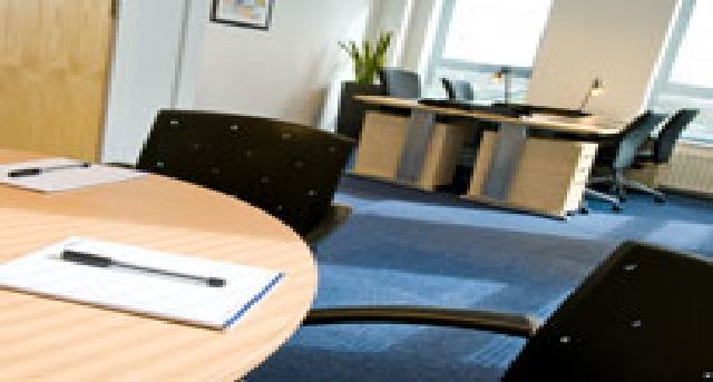 Kiralık Ofis - 33 Clarendon Dock, Laganside_2-1
