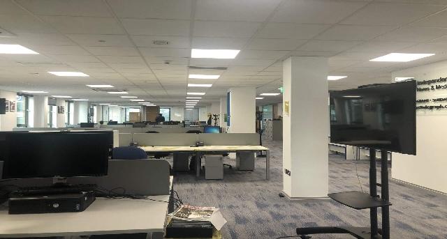 Kiralık Ofis - 33 Clarendon Dock, Laganside_3-1