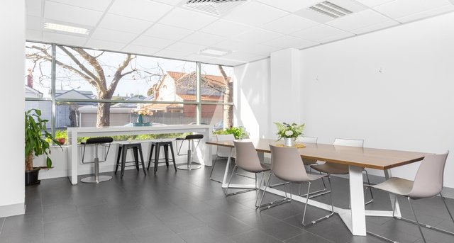 Rent office 35 Cotham Road_4-1
