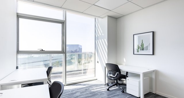Rent office 3 Yaldei Taharan st_3-1