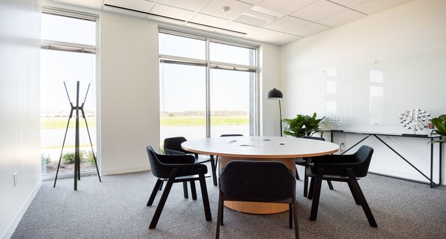 Rent office 4100 Market Street_4-1