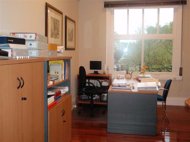 Rent office C/ Máximo Aguirre 12_2-1
