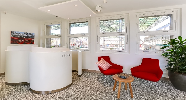 Rent office 47 place Alphonse Fiquet_5-1