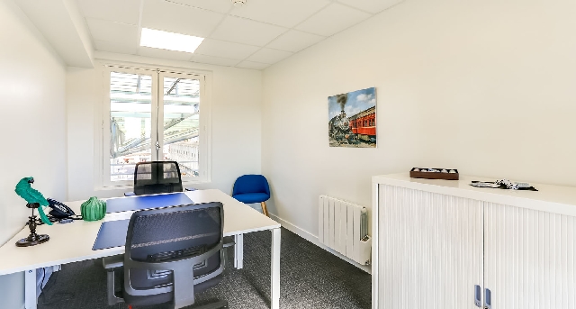 Rent office 47 place Alphonse Fiquet_7-1